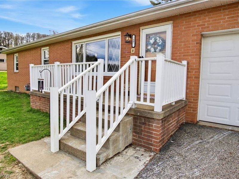 27 Marshdale Road, Zanesville, OH 43701 Photo 6