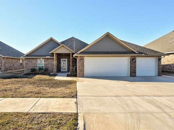 2820 Summit Crossing Parkway, Norman, OK 73071