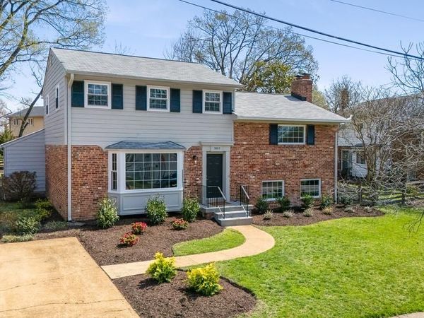 3003 FARM ROAD, ALEXANDRIA, VA 22302