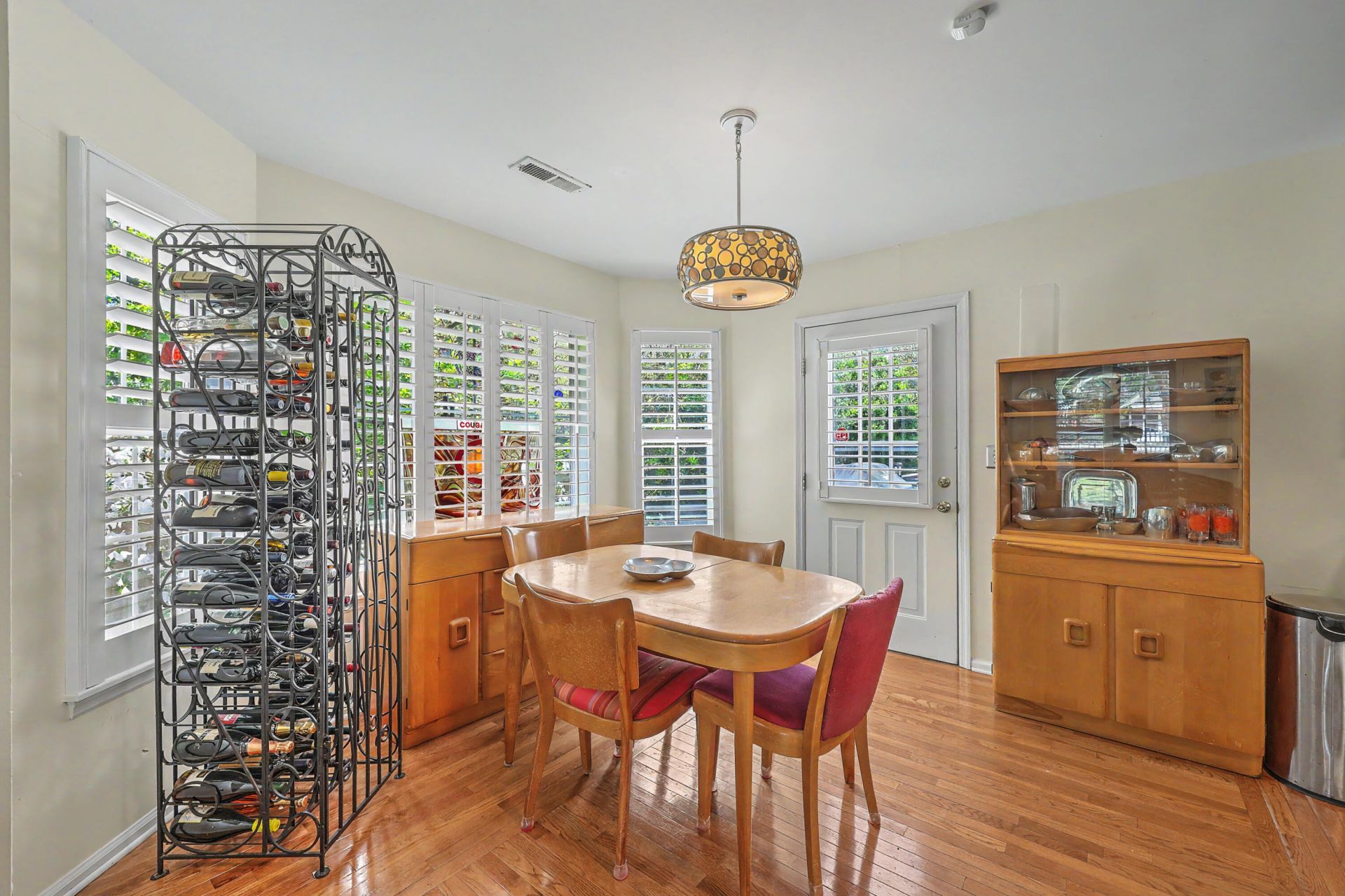 333 Riverland Drive Photo 10