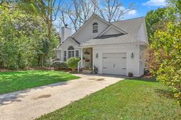 333 Riverland Drive photo 4