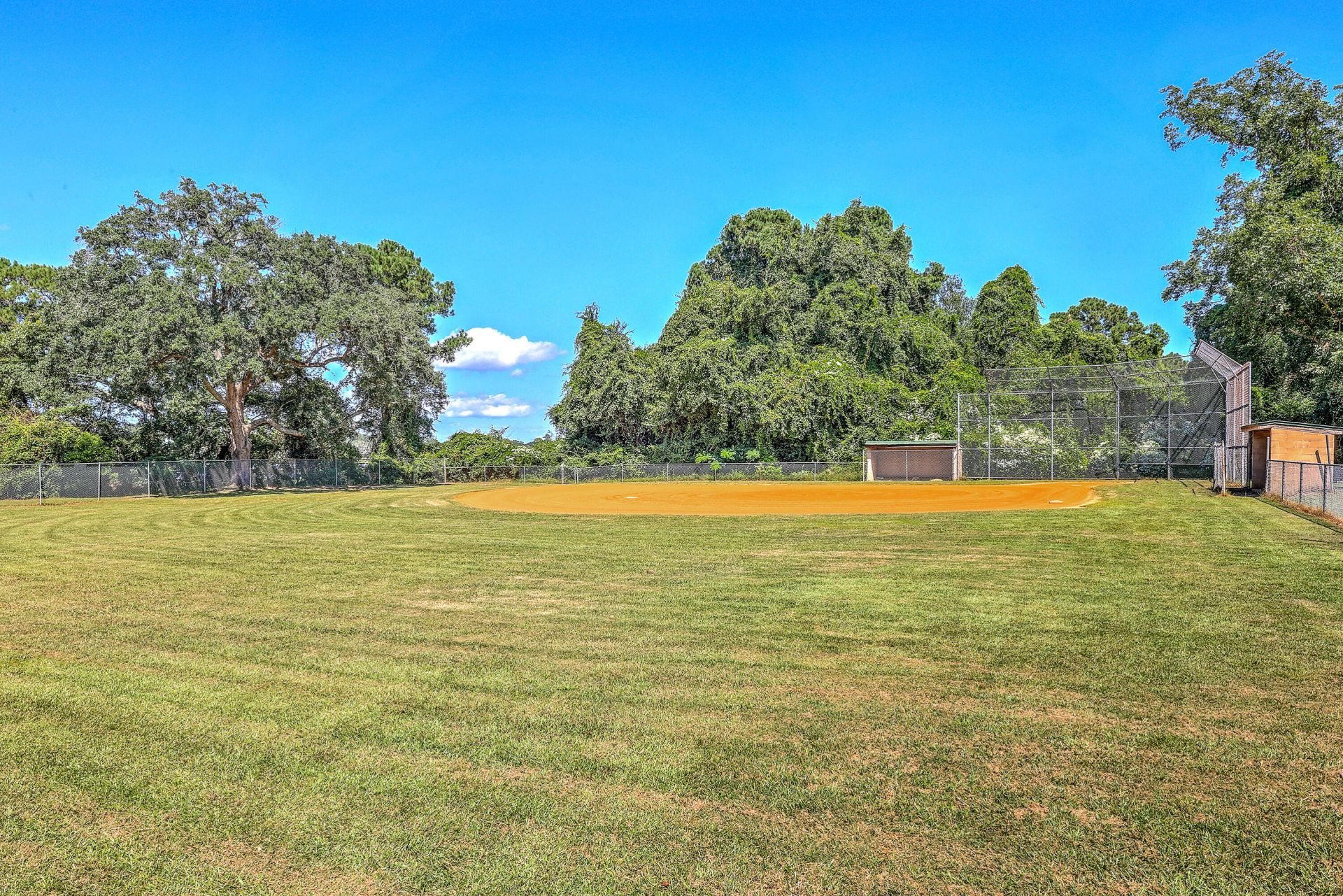 333 Riverland Drive Photo 43