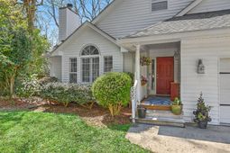 333 Riverland Drive photo 4