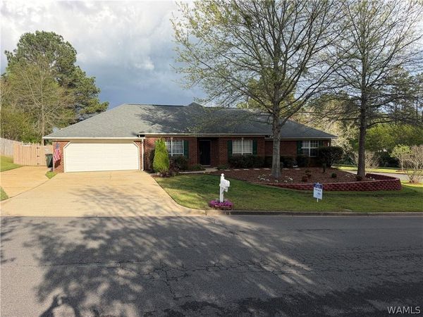 4570 Wilshire Circle , Tuscaloosa, AL 35405