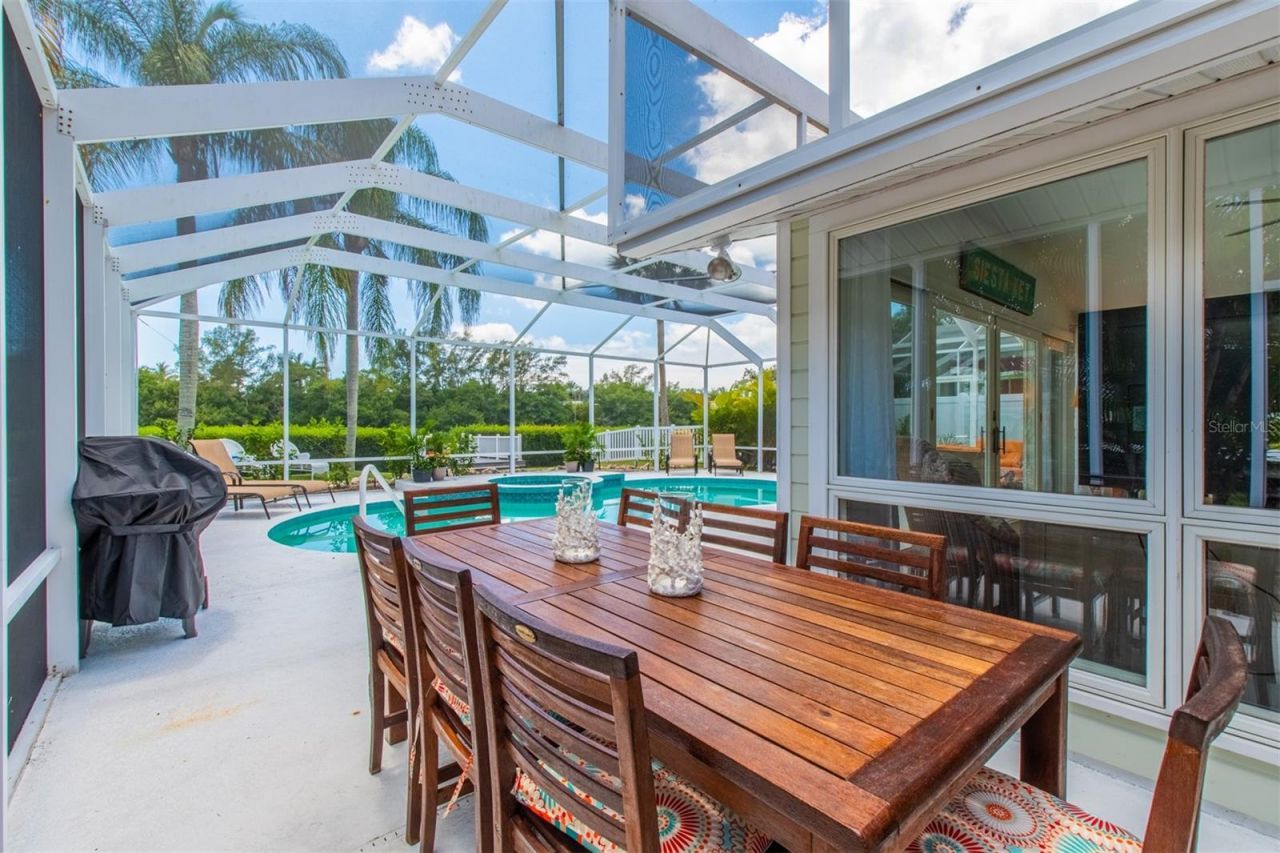 8302 Midnight Pass Road, Sarasota, FL 34242 Photo