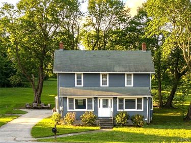 5017 W Lake Road, Auburn, NY 13021