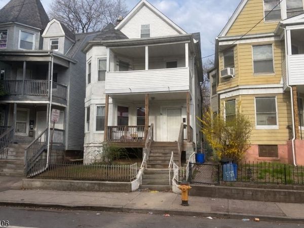 185 Seymour Ave, Newark, NJ 07108