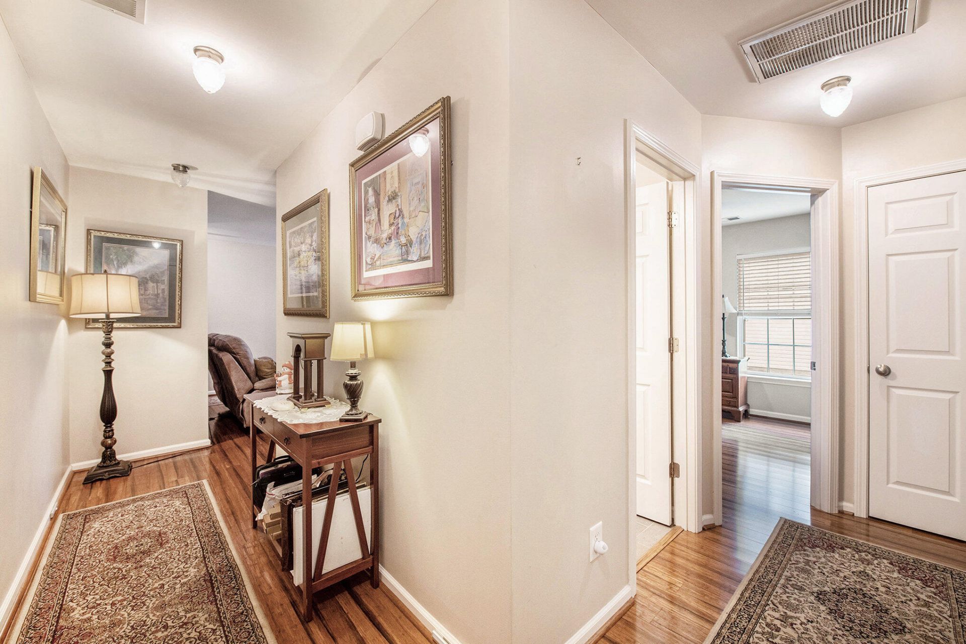 1044 Steelechase Lane Photo 6