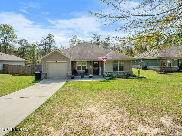47 Logaras Circle, Purvis, MS 39475