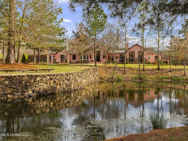 4028 Old Canton Road, Jackson, MS 39216