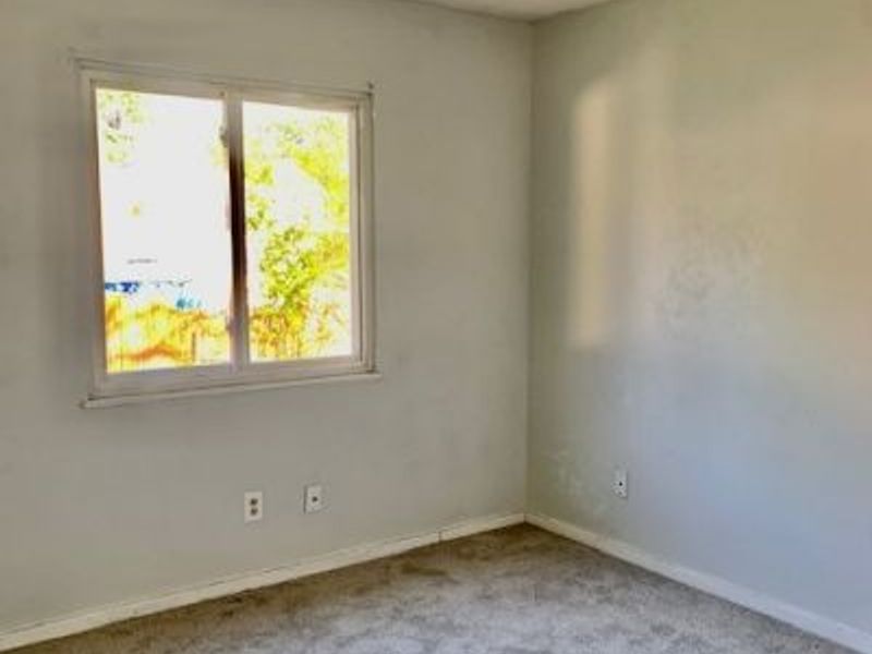 2047 20th Street SW, Akron, OH 44314 Photo 8