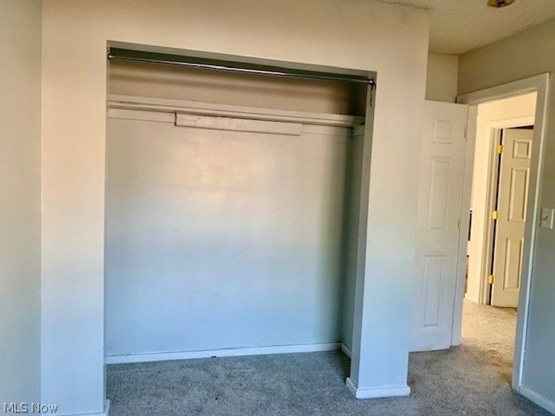 2047 20th Street SW, Akron, OH 44314 Photo 9