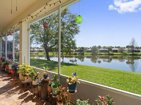 337 SW Maclay Way, Port St. Lucie, FL 34986