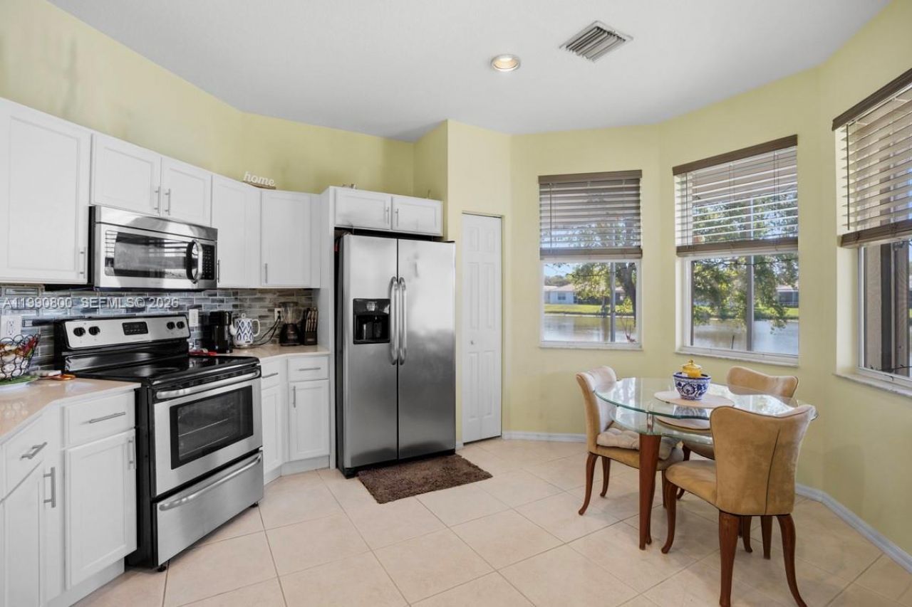 337 SW Maclay Way , Port Saint Lucie, FL 34986 Photo