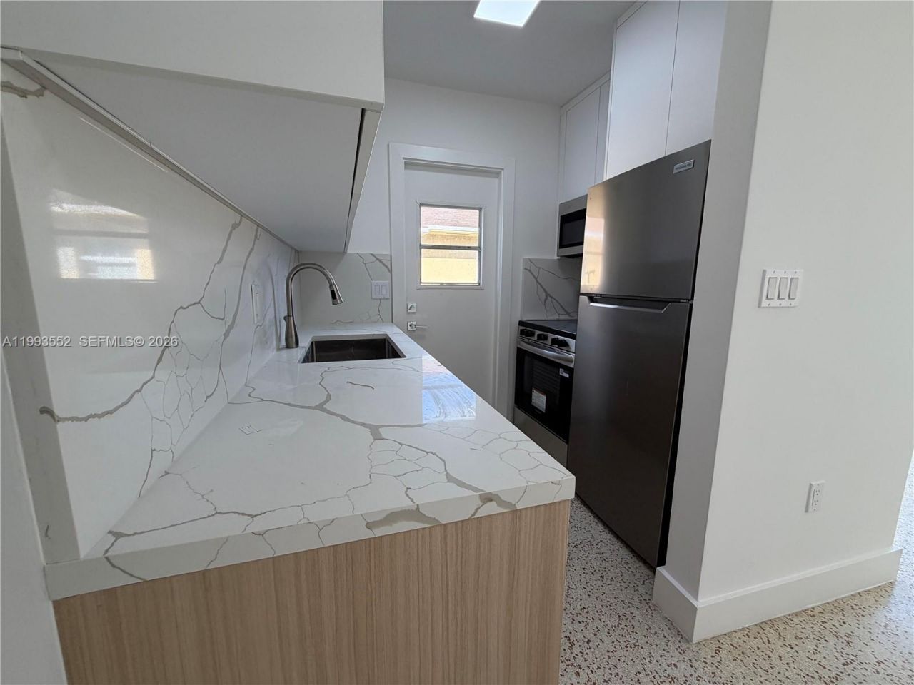 2784 SW 31st Pl, Miami, FL 33133 Photo