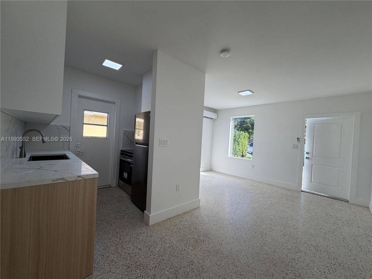 2784 SW 31st Pl, Miami, FL 33133 Photo