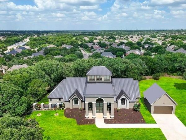 9204 Indian Knoll Trail S, Keller, TX 76248