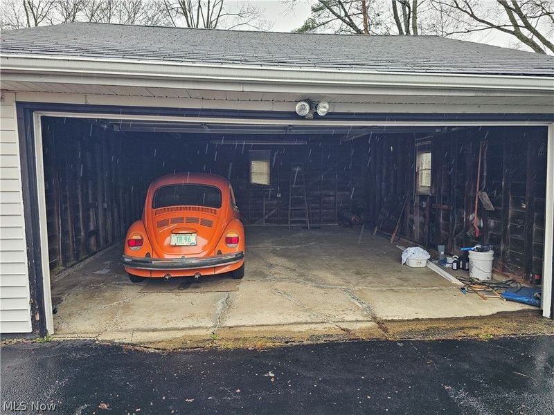 310 Cynthia Drive, Chardon, OH 44024 Photo 11