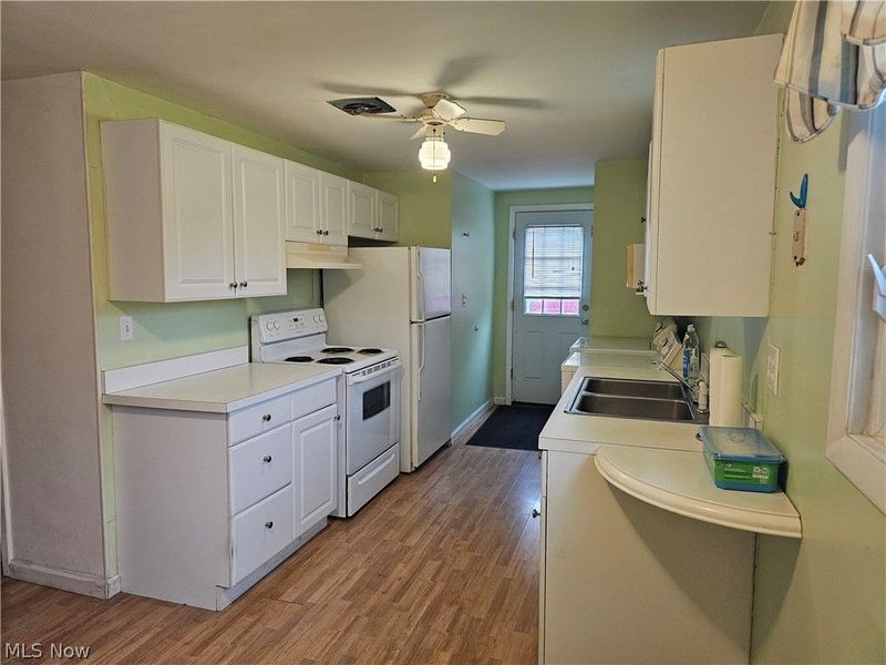 310 Cynthia Drive, Chardon, OH 44024 Photo 19