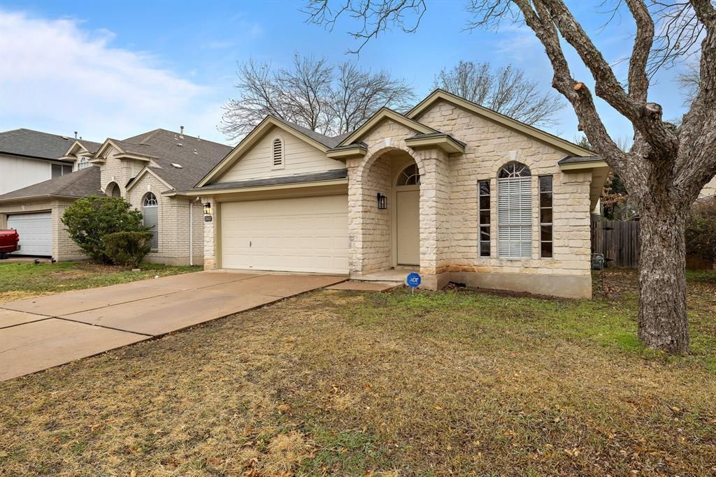 13412 Tossa Ln, Austin, TX 78729 Main Photo