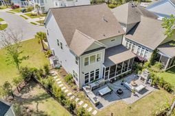 2680 Fountainhead Way photo 4