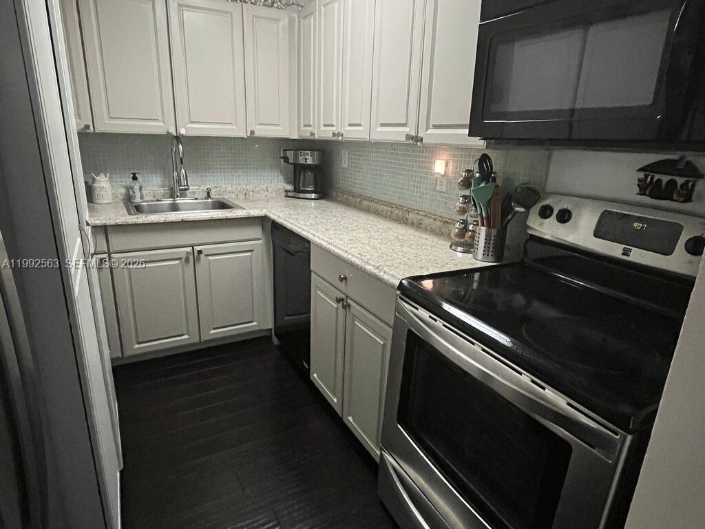 1720 NW N River Dr, Unit 211, Miami, FL 33125 Photo