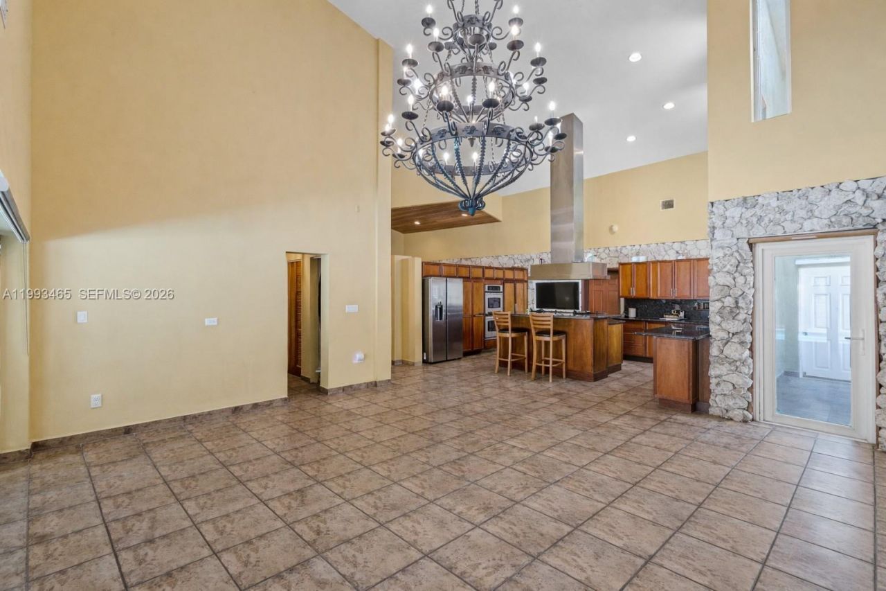 7997 SW 76th Avenue, Miami, FL 33143 Photo
