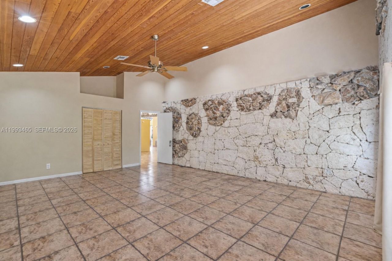 7997 SW 76th Avenue, Miami, FL 33143 Photo
