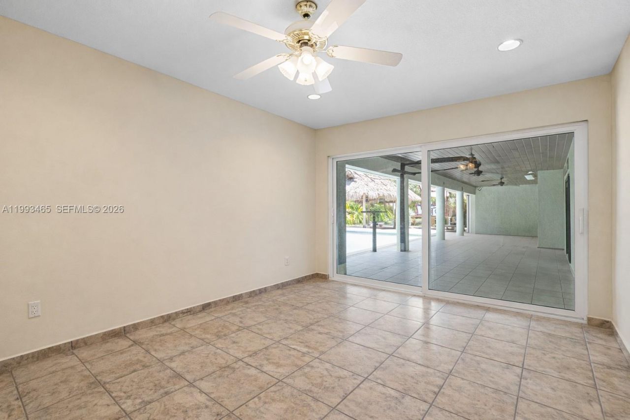 7997 SW 76th Avenue, Miami, FL 33143 Photo