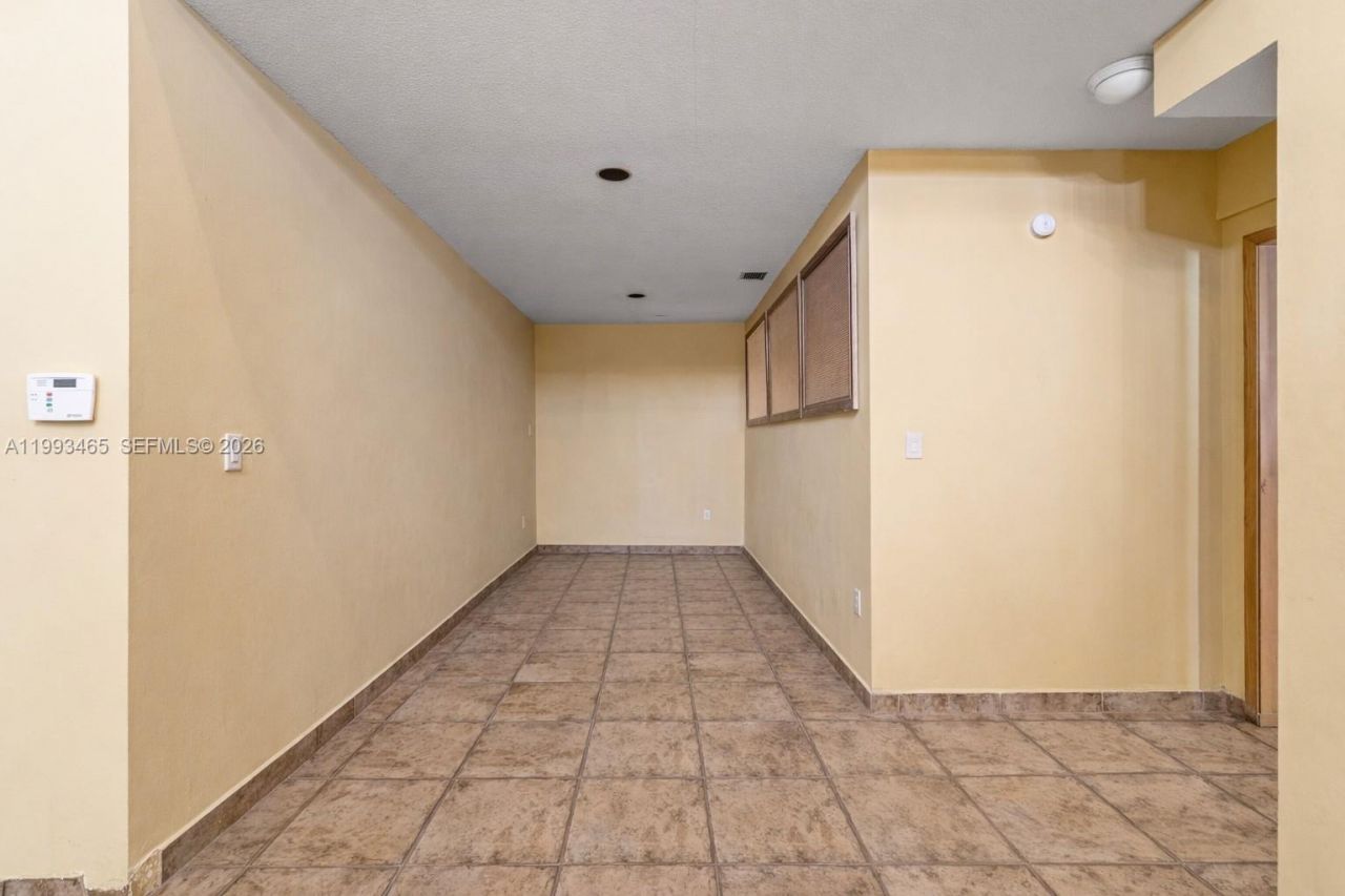7997 SW 76th Avenue, Miami, FL 33143 Photo