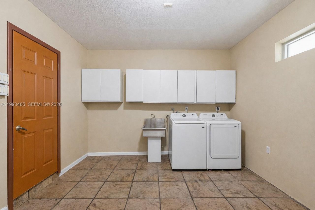 7997 SW 76th Avenue, Miami, FL 33143 Photo