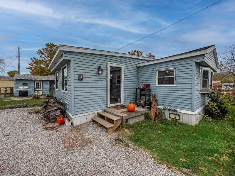 265 S Meachem Road, Unit 3, Port Clinton, OH 43452 Photo 1