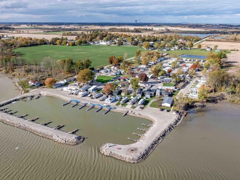 265 S Meachem Road, Unit 3, Port Clinton, OH 43452 Photo 21