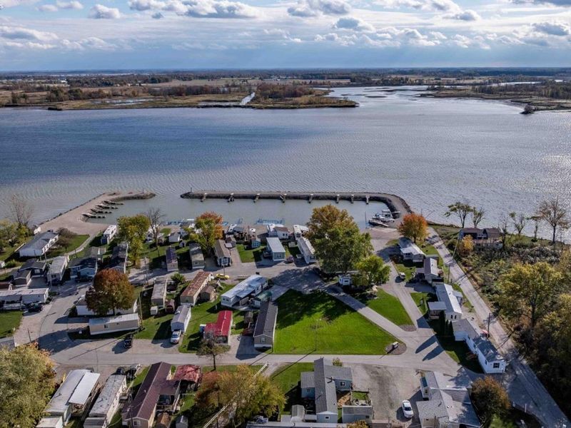 265 S Meachem Road, Unit 3, Port Clinton, OH 43452 Photo 22