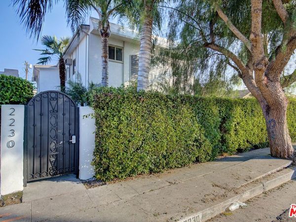 2230 S Redondo Boulevard, Los Angeles, CA 90016