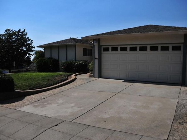 2071 Seacliff, Milpitas, CA 95035