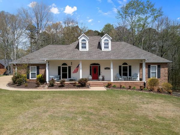 3407 LONG RIDGE Cir, Jasper, AL 35504