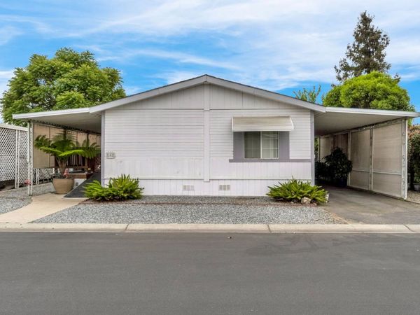 1218 E Cleveland Ave #142, Madera, CA 93638