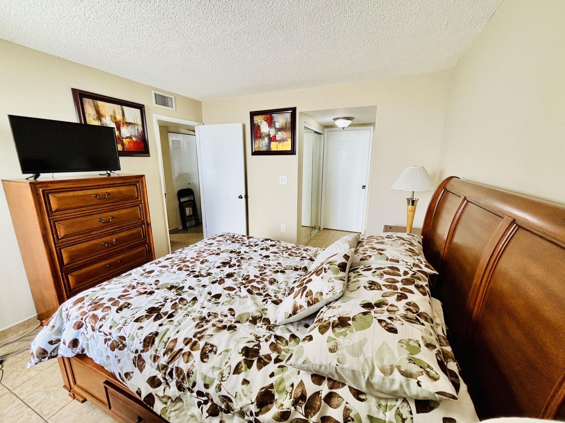 8201 NW 8th Street, Unit 1-509, Miami, FL 33126 Photo