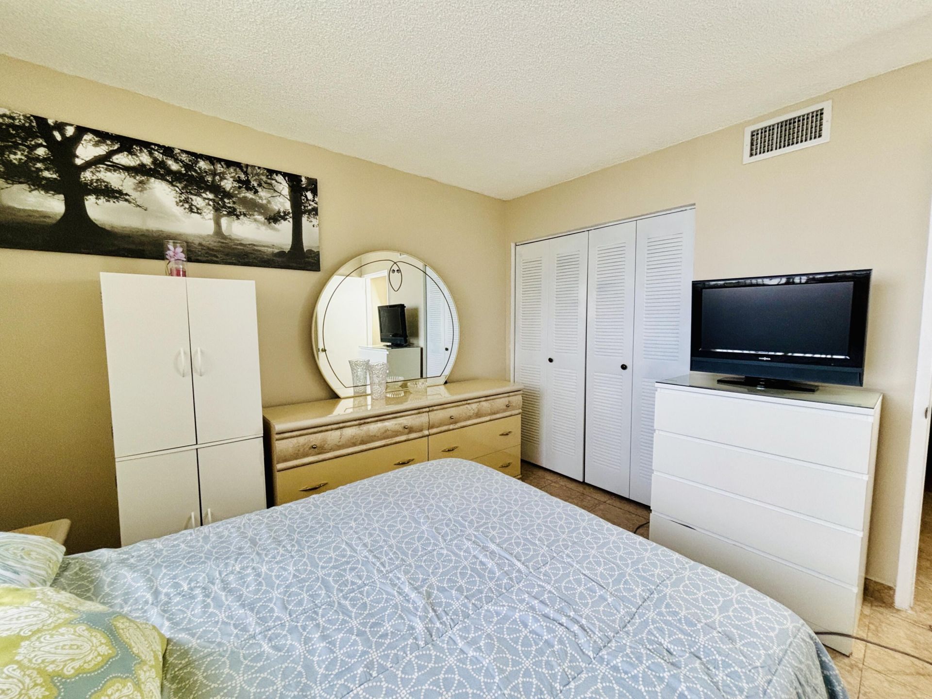 8201 NW 8th Street, Unit 1-509, Miami, FL 33126 Photo