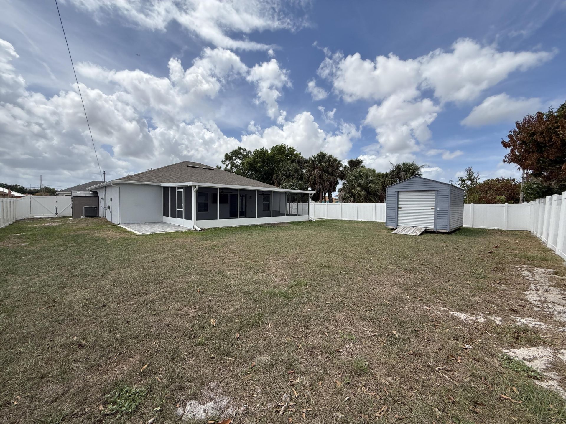 949 SW Fisherman Avenue, Port Saint Lucie, FL 34953 Photo
