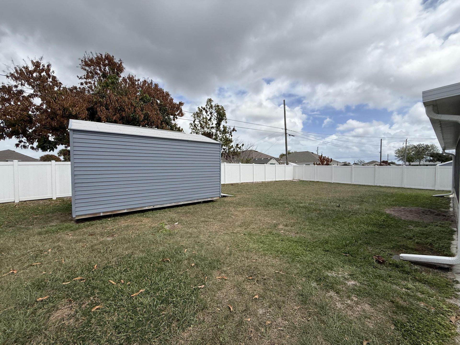 949 SW Fisherman Avenue, Port Saint Lucie, FL 34953 Photo