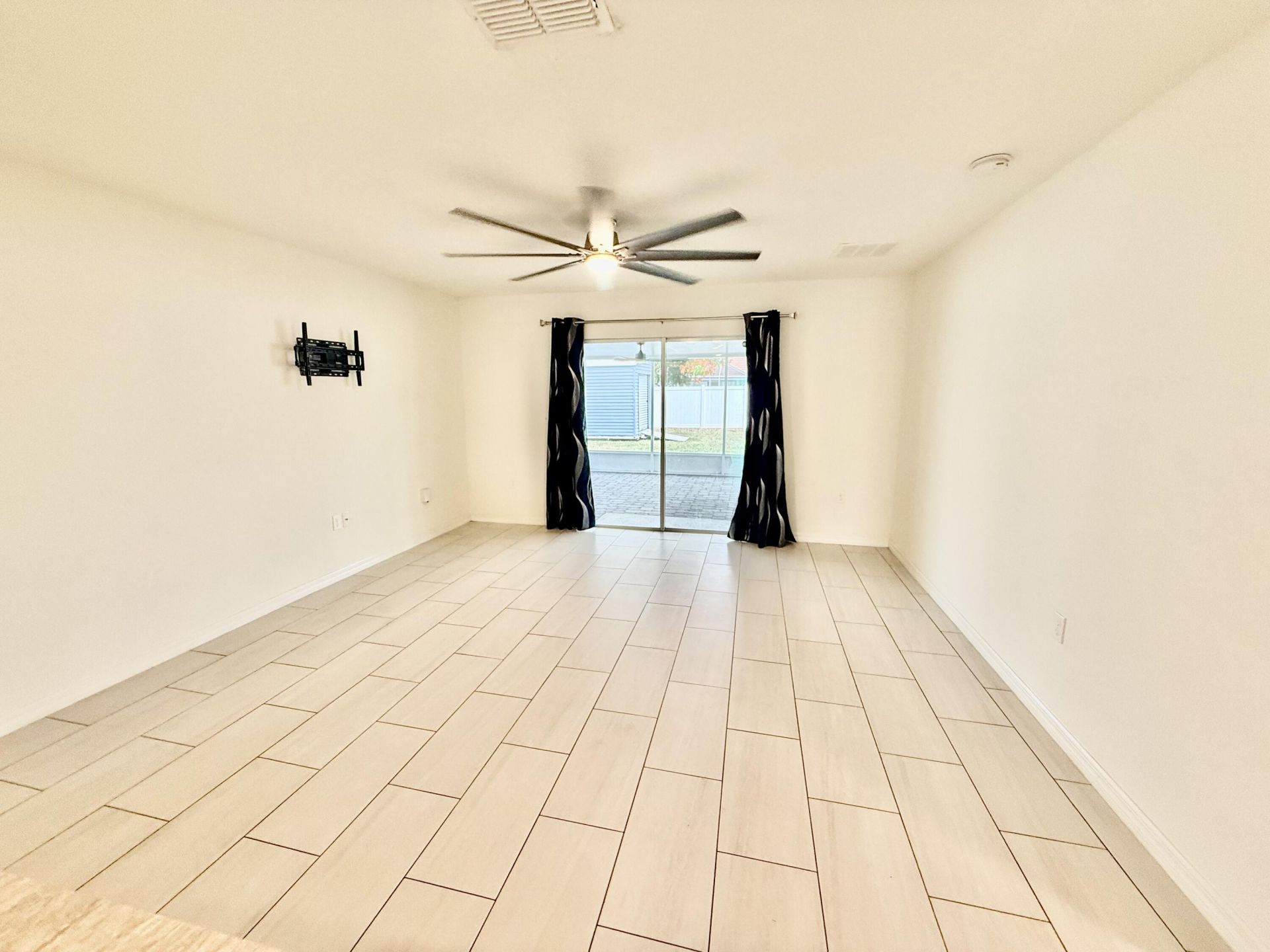 949 SW Fisherman Avenue, Port Saint Lucie, FL 34953 Photo