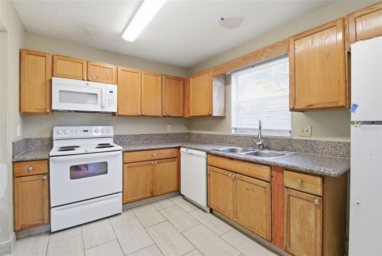 2706 40th Street W, Bradenton, FL 34205 Photo