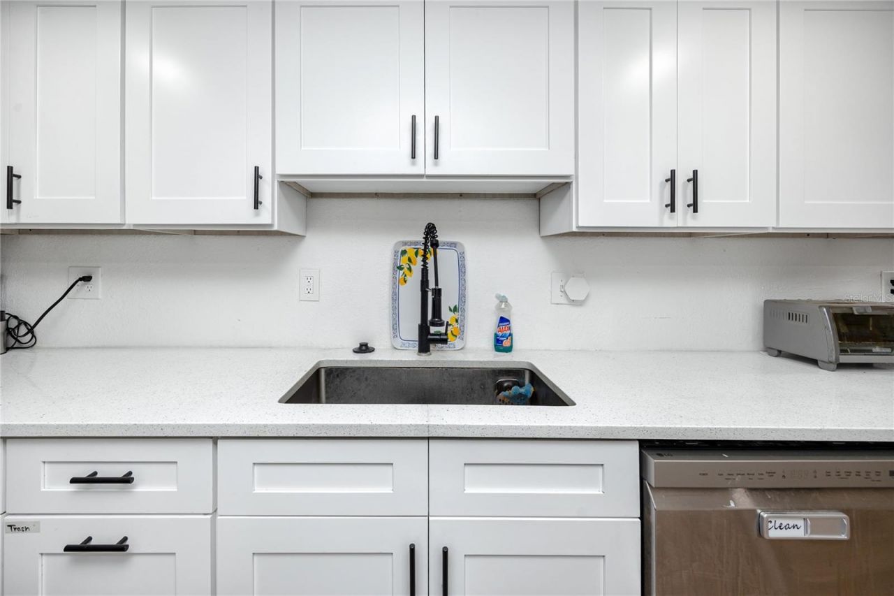 3527 1st Avenue S, Saint Petersburg, FL 33711 Photo