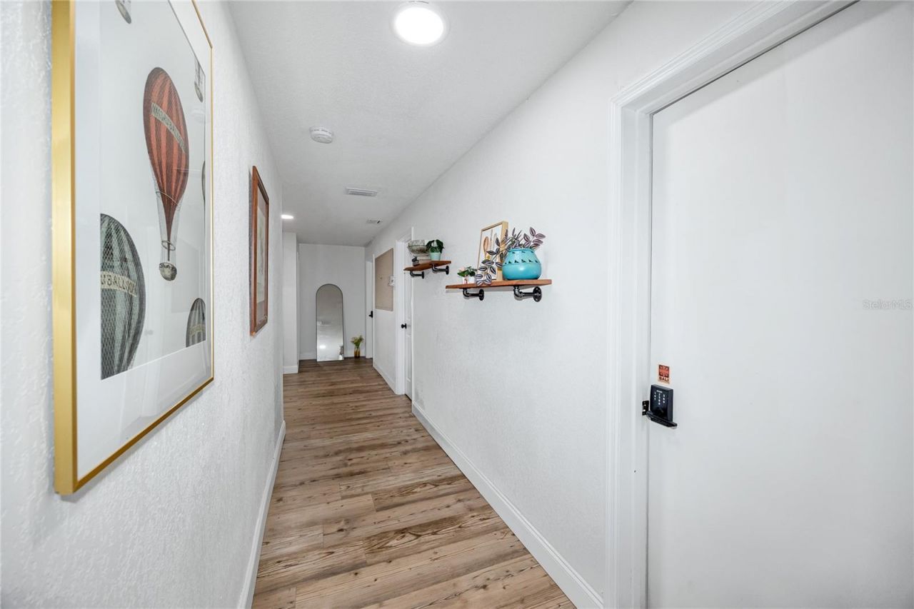 3527 1st Avenue S, Saint Petersburg, FL 33711 Photo