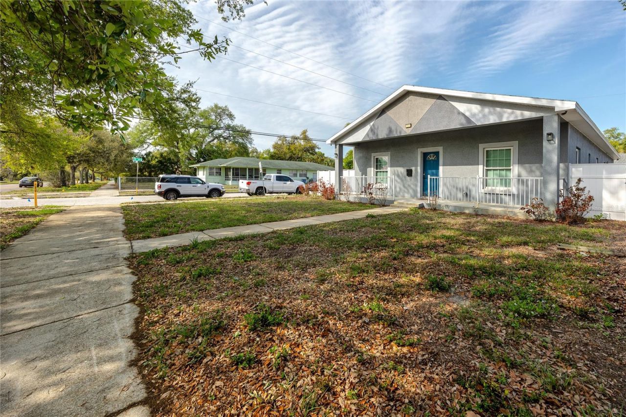 1835 16th Street S, Saint Petersburg, FL 33705 Photo