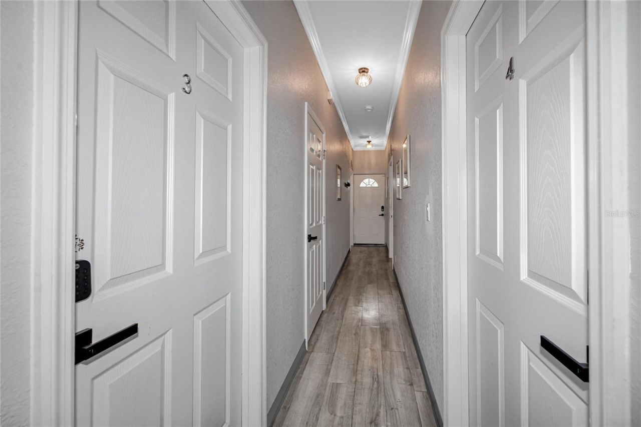 1835 16th Street S, Saint Petersburg, FL 33705 Photo