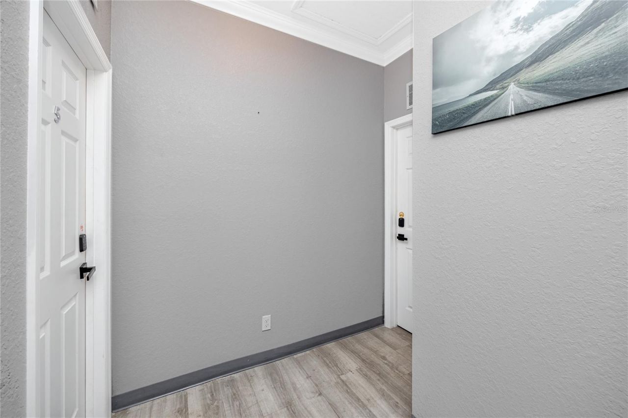 1835 16th Street S, Saint Petersburg, FL 33705 Photo