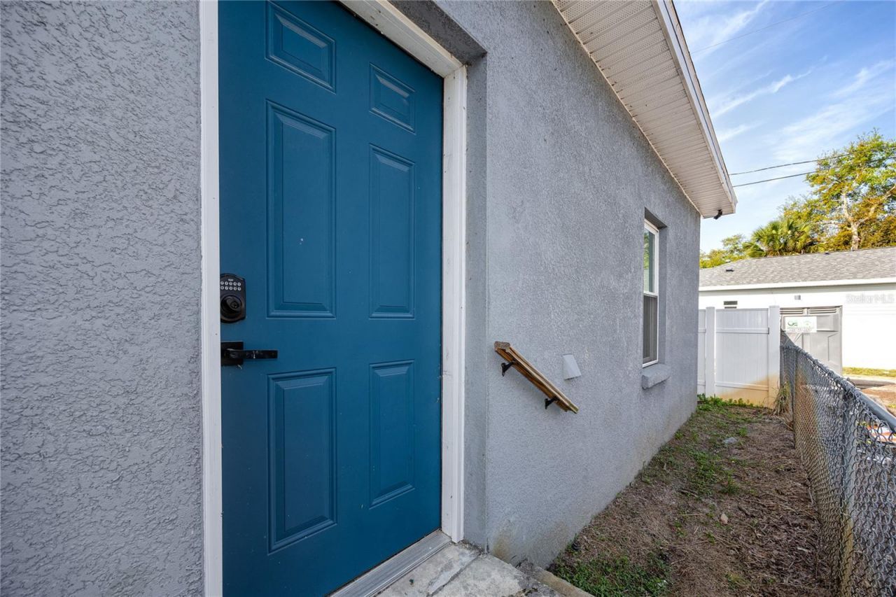 1835 16th Street S, Saint Petersburg, FL 33705 Photo